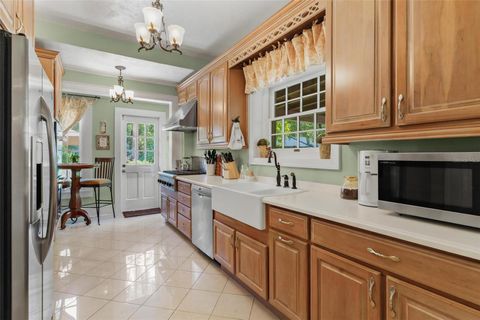 Tiny photo for 9233 Silver Lake Drive, Leesburg, FL 34788 (MLS # G5098341)