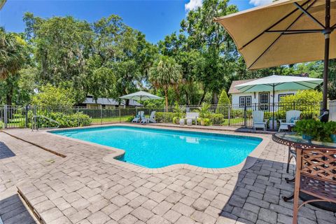 Tiny photo for 9233 Silver Lake Drive, Leesburg, FL 34788 (MLS # G5098341)