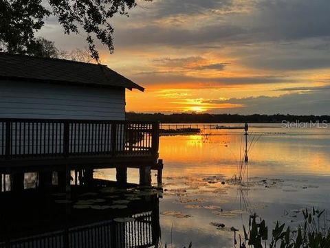 Tiny photo for 9233 Silver Lake Drive, Leesburg, FL 34788 (MLS # G5098341)