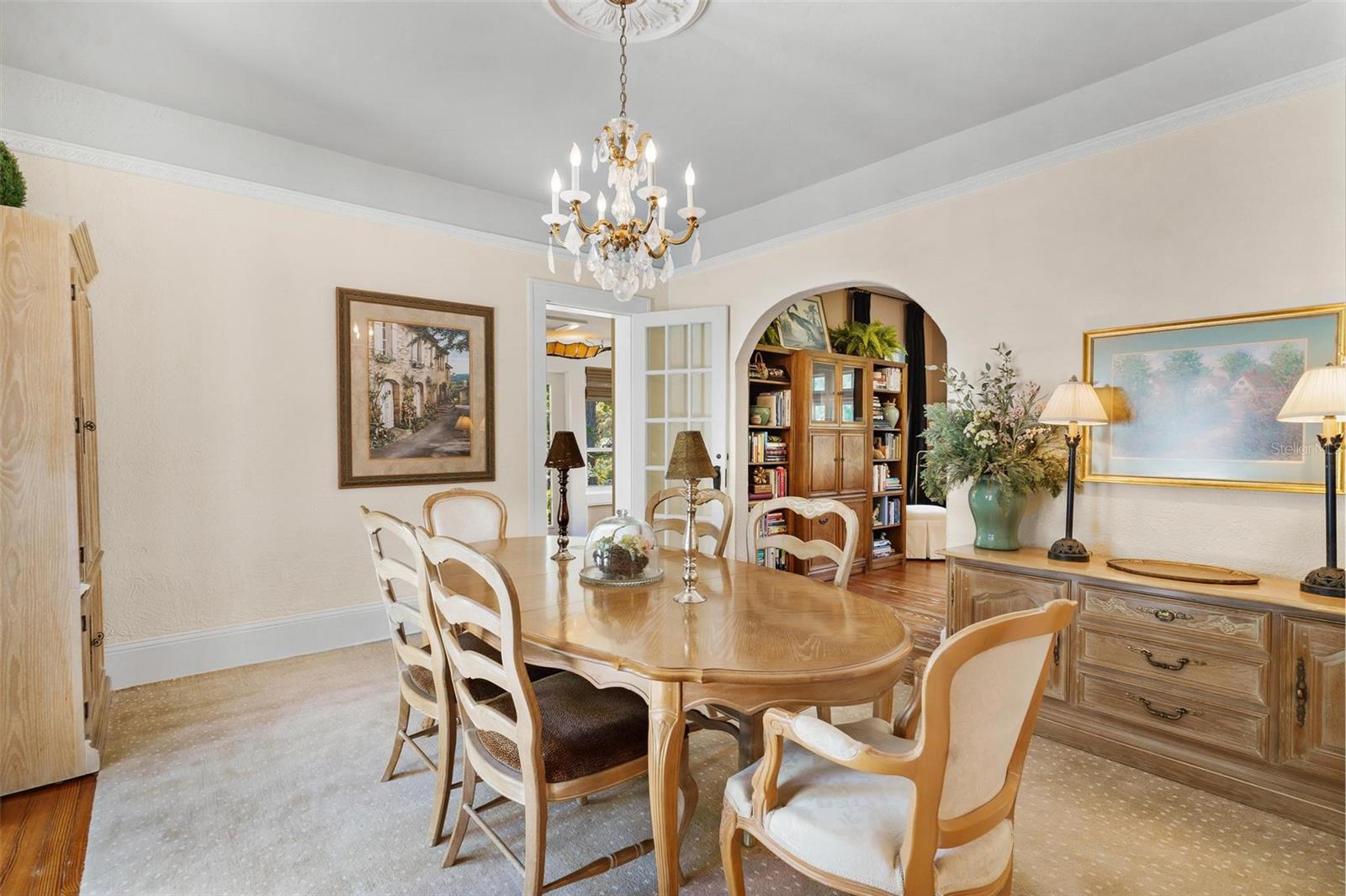 SILVER LAKE ESTATES - Residential