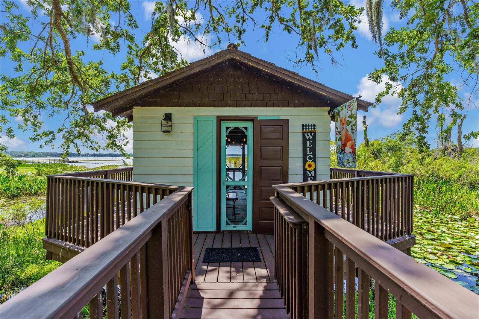 SILVER LAKE ESTATES - Residential