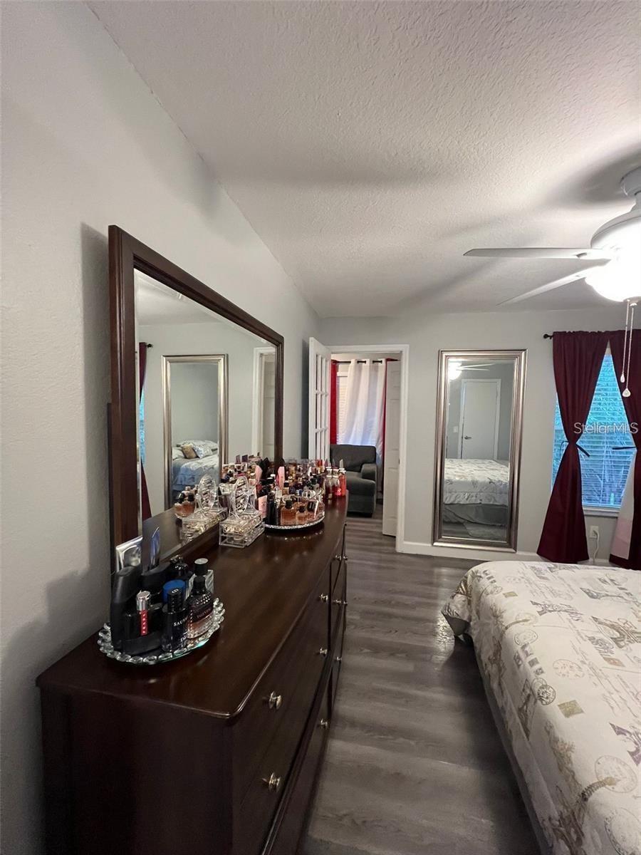 VENETIAN PLACE - Residential Lease