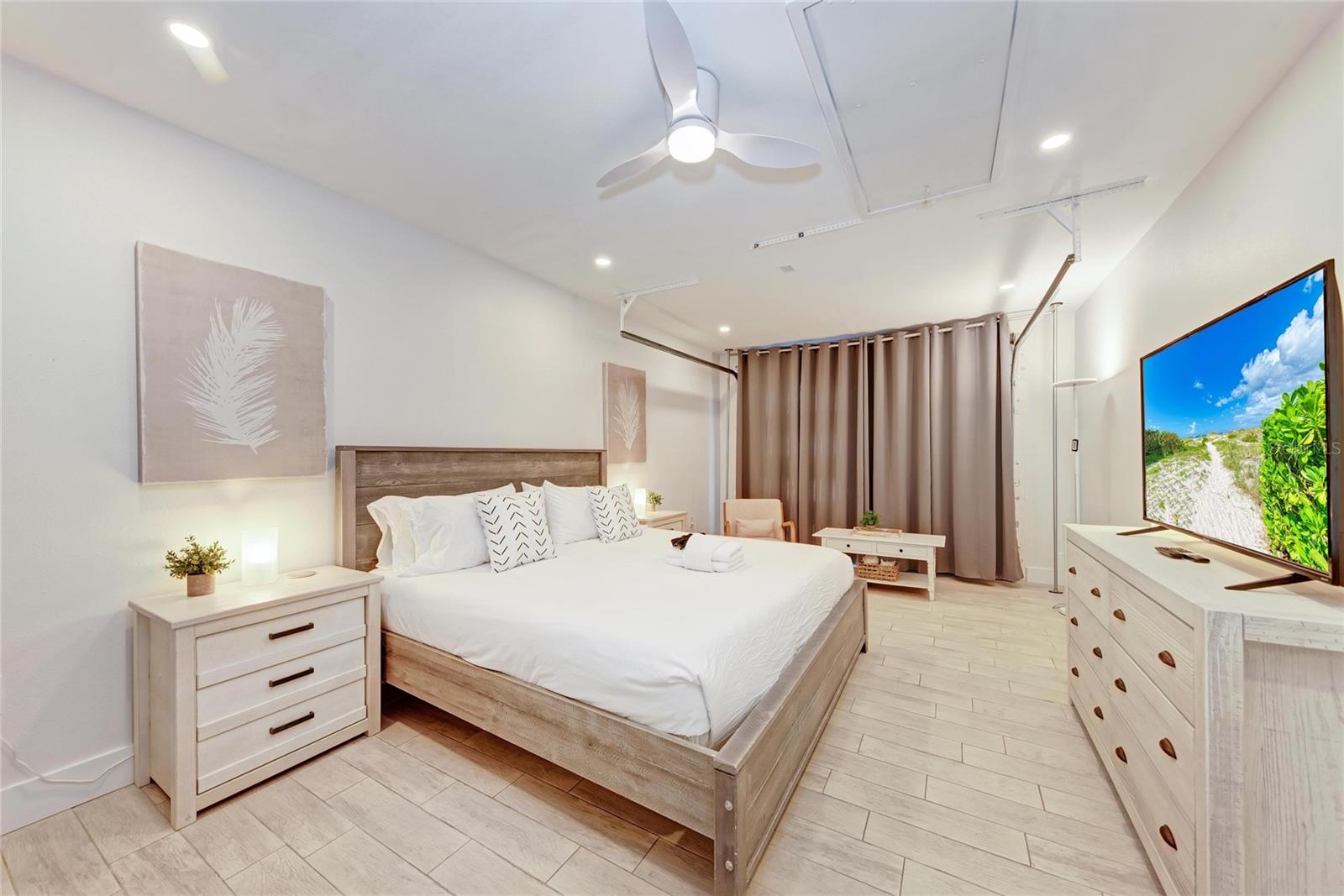 THE ARROYO - Residential