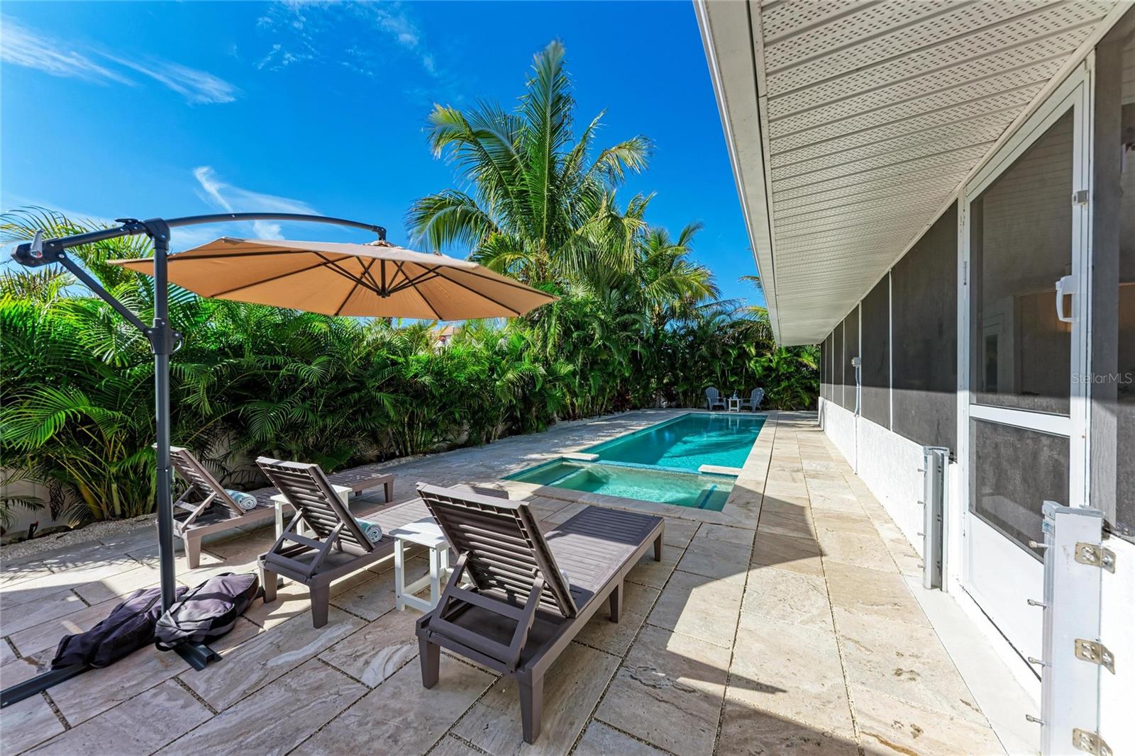 THE ARROYO - Residential