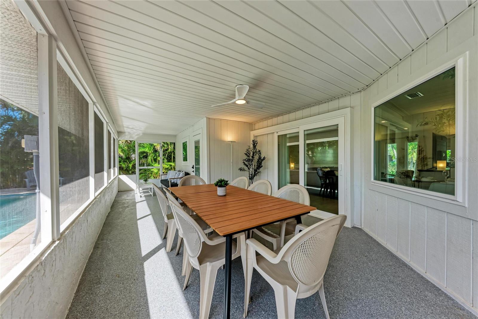 THE ARROYO - Residential