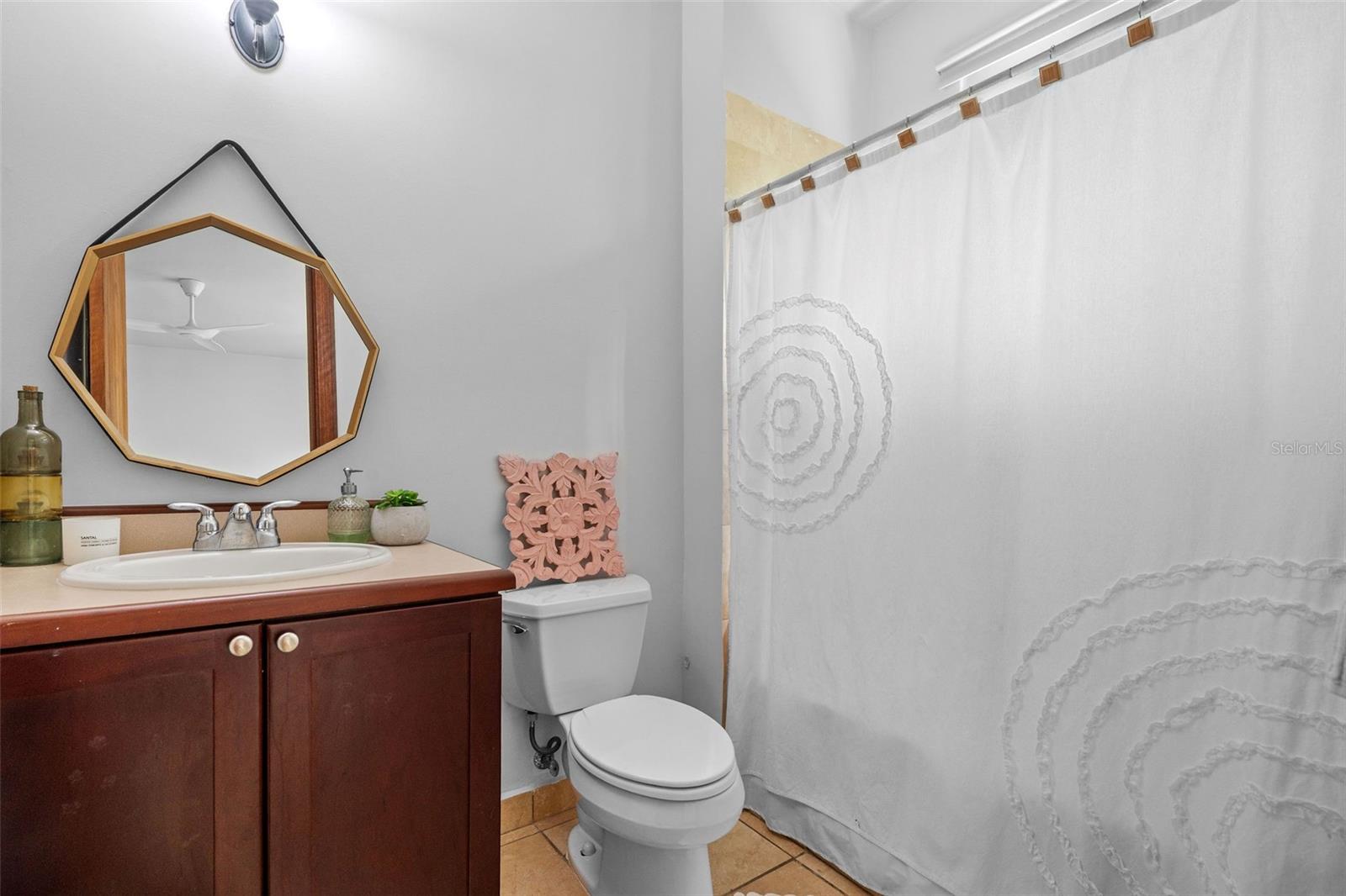 DORADO BEACH EAST - Residential