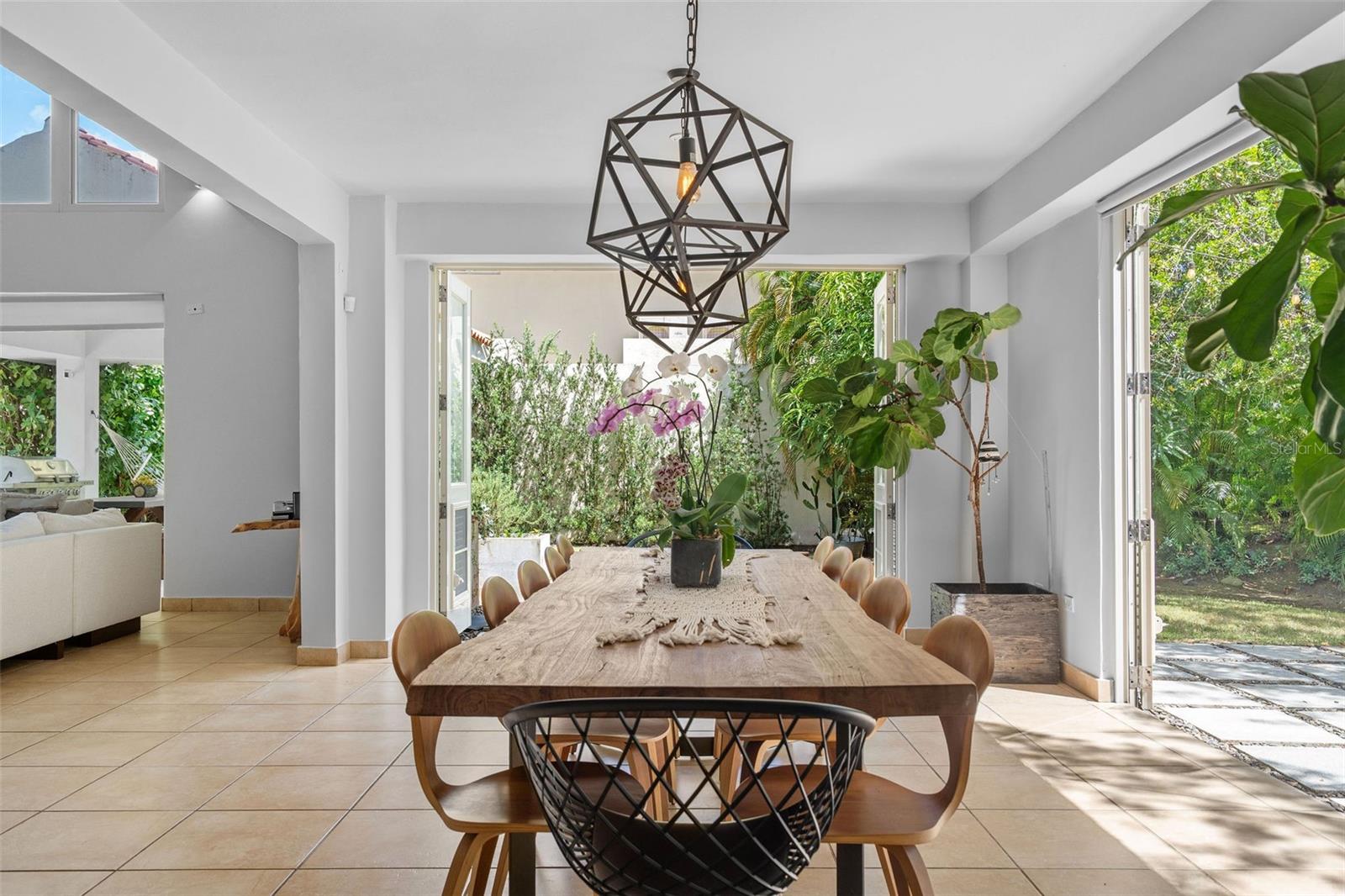 DORADO BEACH EAST - Residential