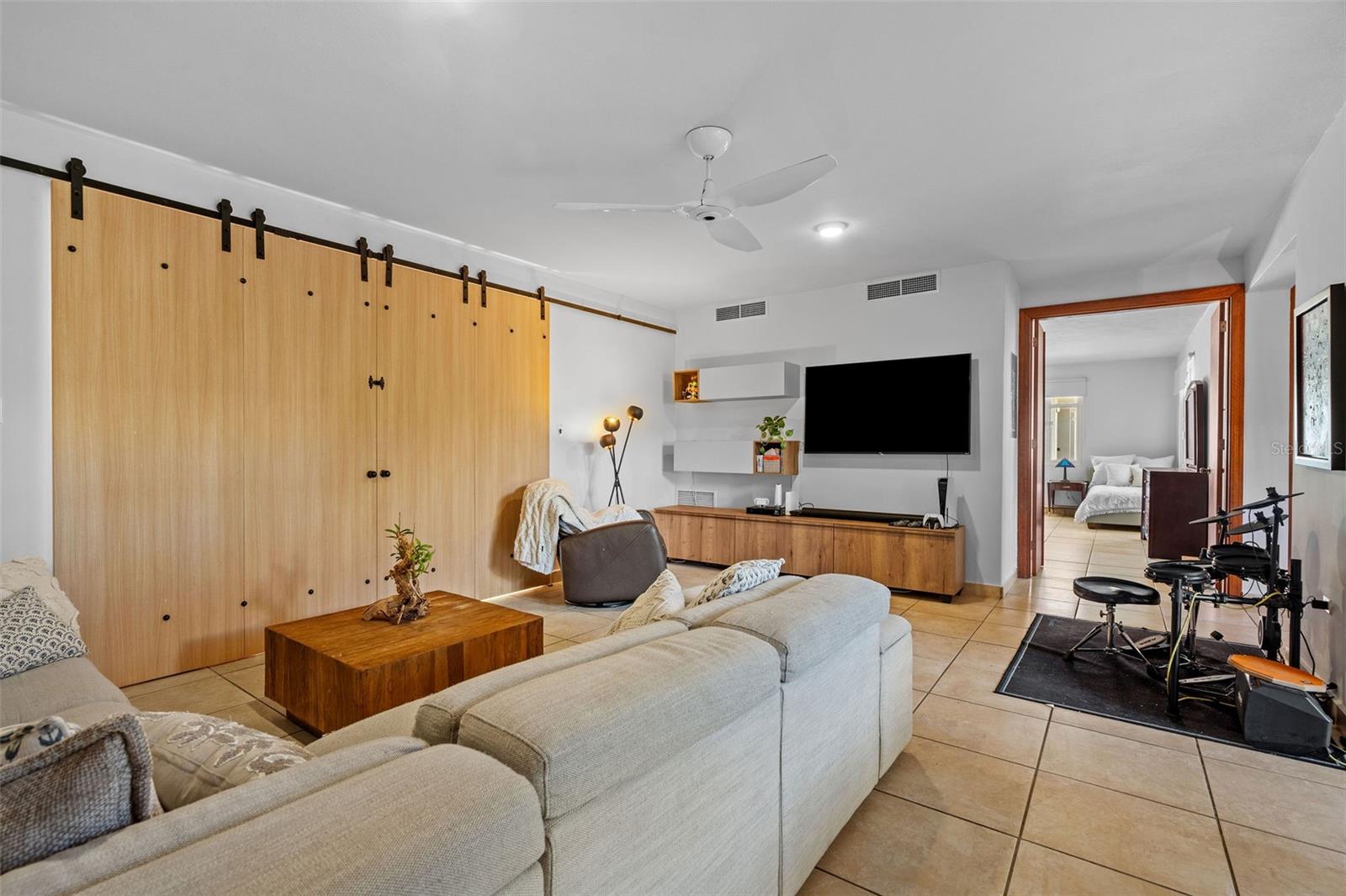 DORADO BEACH EAST - Residential