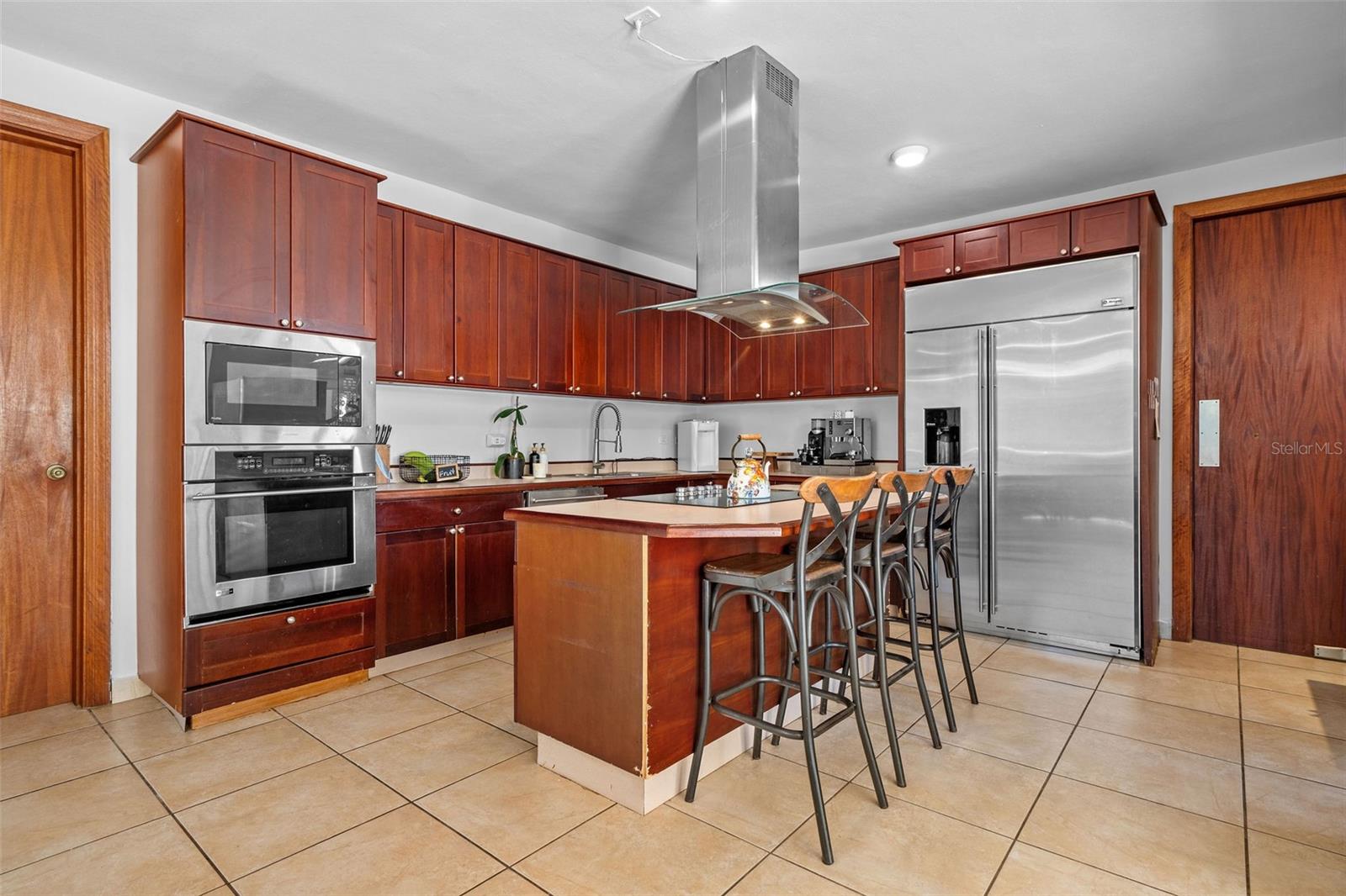 DORADO BEACH EAST - Residential