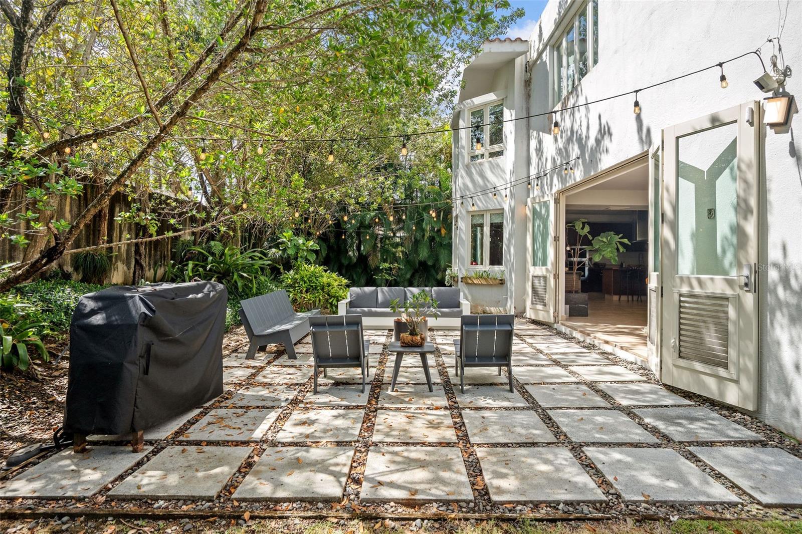 DORADO BEACH EAST - Residential