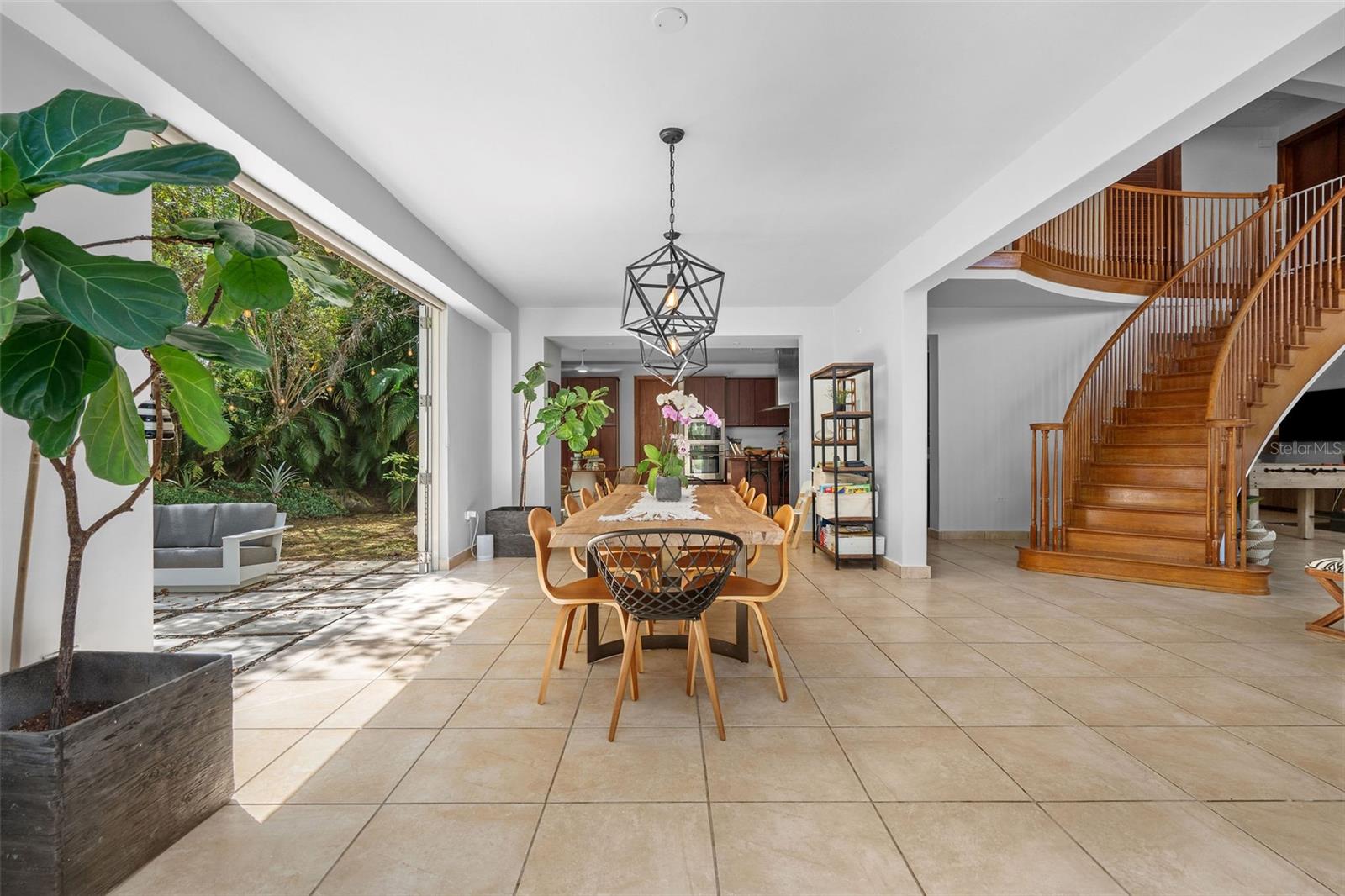 DORADO BEACH EAST - Residential