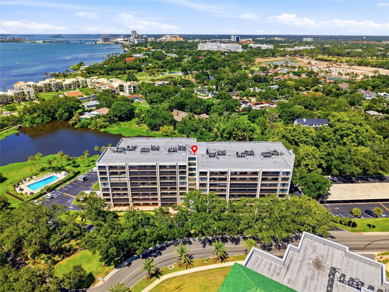 220 BELLEVIEW BOULEVARD 207