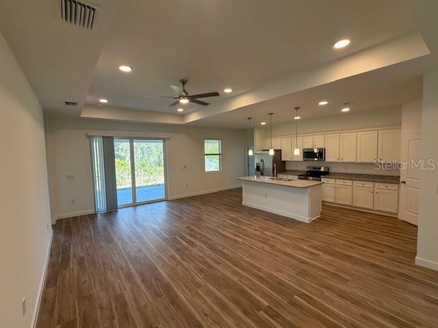 SHAMROCK SHORES - Residential