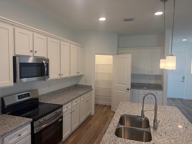 SHAMROCK SHORES - Residential