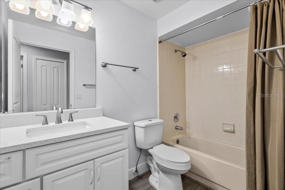 PIEDMONT LAKES PH 03 - Residential