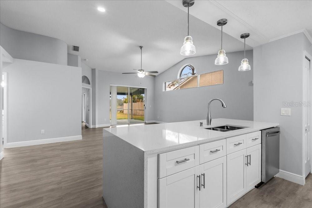 PIEDMONT LAKES PH 03 - Residential