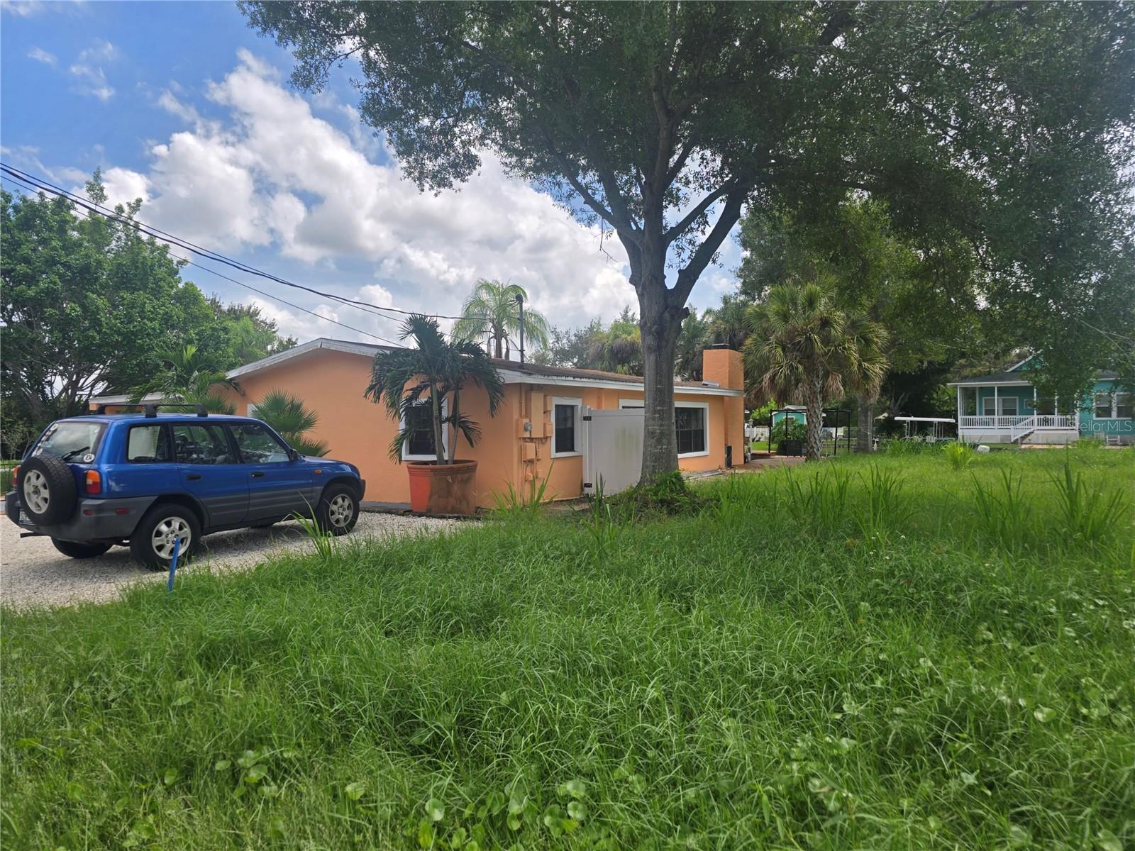 2614 CYPRUS DRIVE