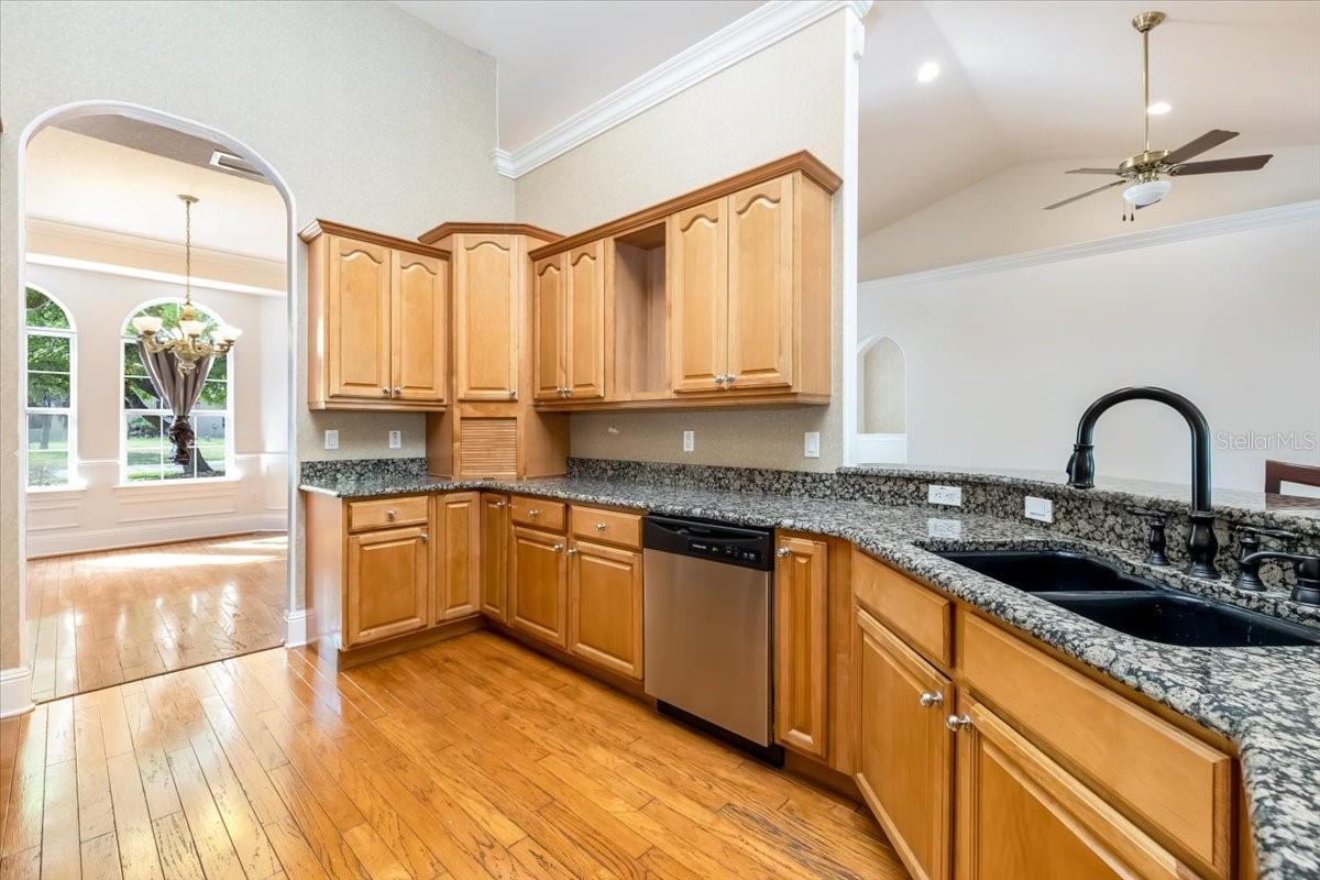 04 FAIRWAYS - Residential