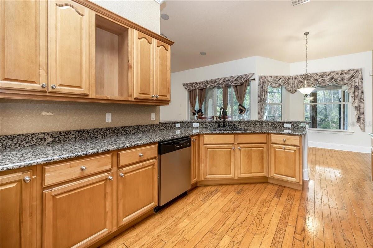 04 FAIRWAYS - Residential