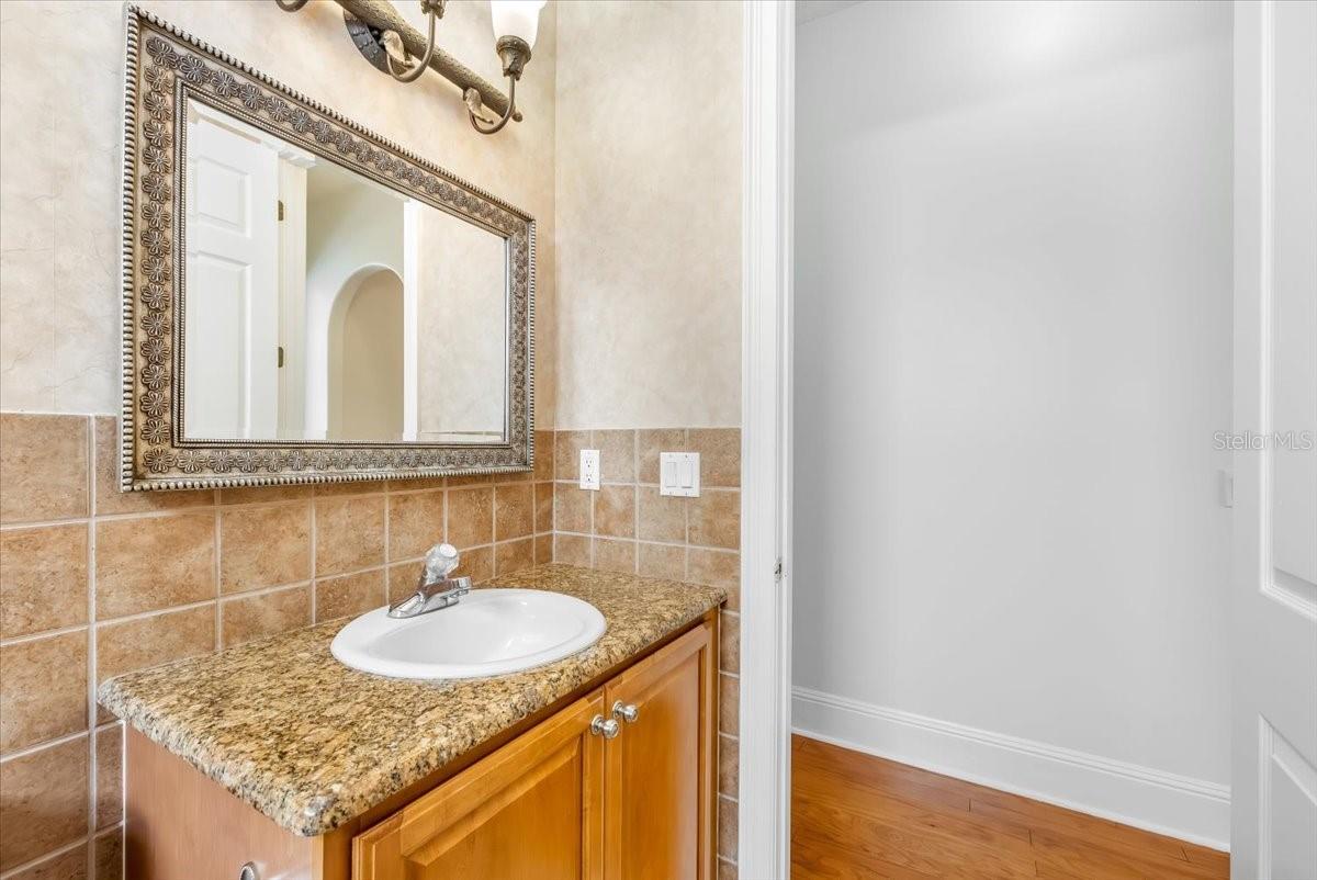 04 FAIRWAYS - Residential