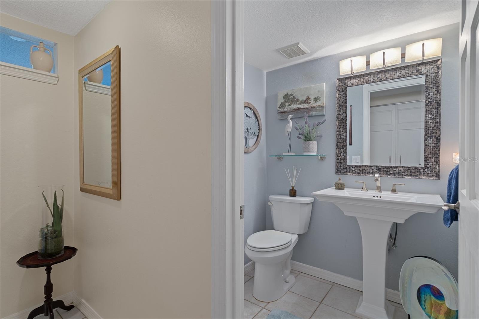 COLONY SOUTH - Residential