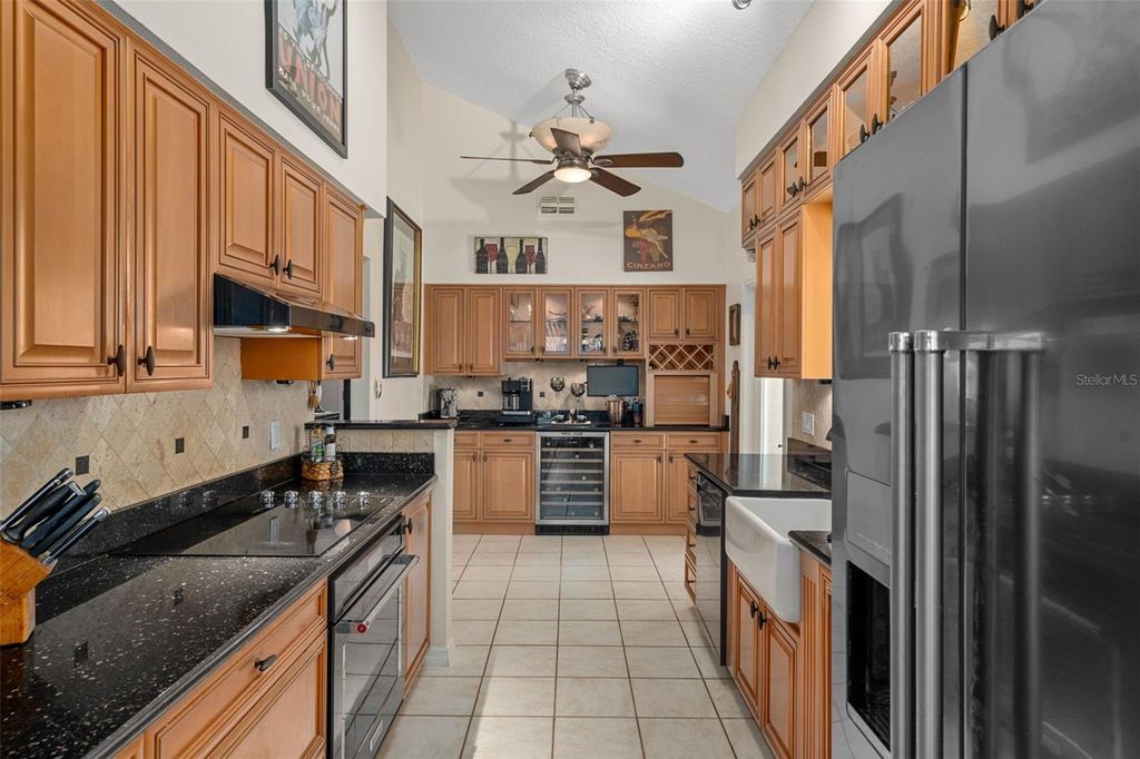 Photo of 115 Colony South Drive, Tarpon Springs, FL 34689 (MLS # W7883358)