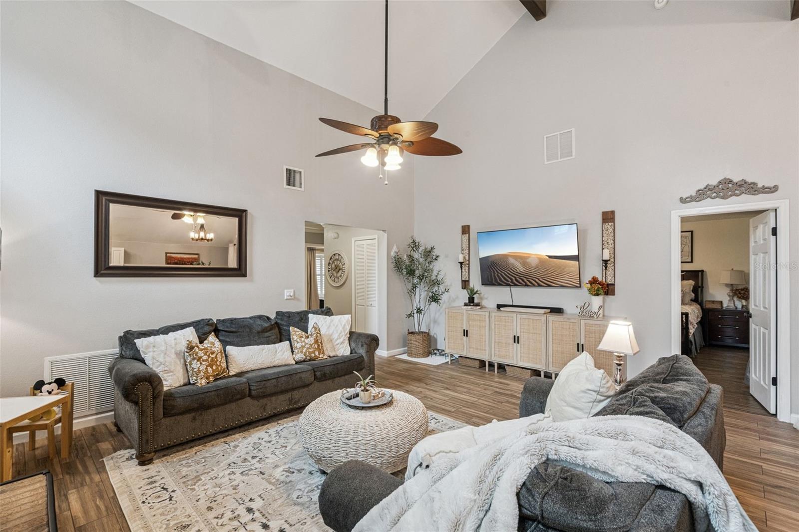 BRYN MAWR - Residential