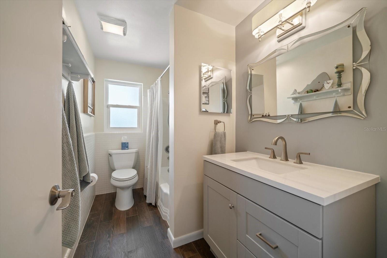 HARBOR HILLS ESTATES - Residential