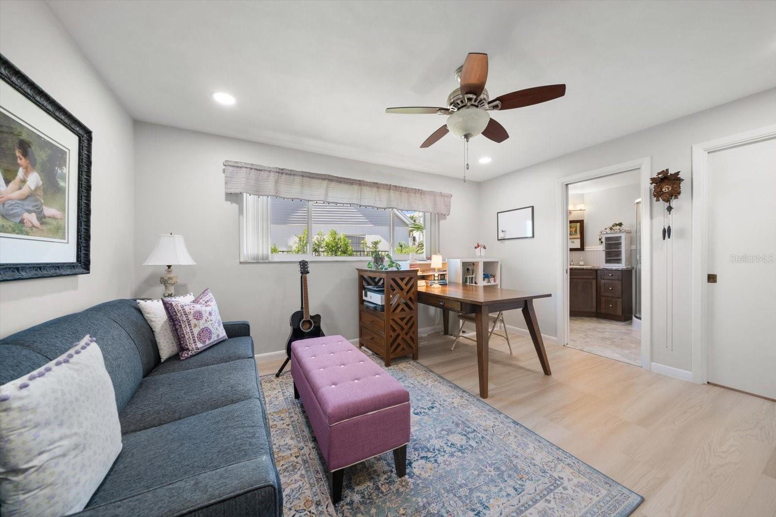 HARBOR HILLS ESTATES - Residential