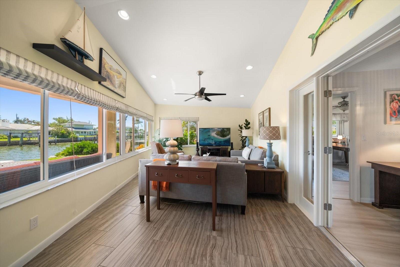 HARBOR HILLS ESTATES - Residential
