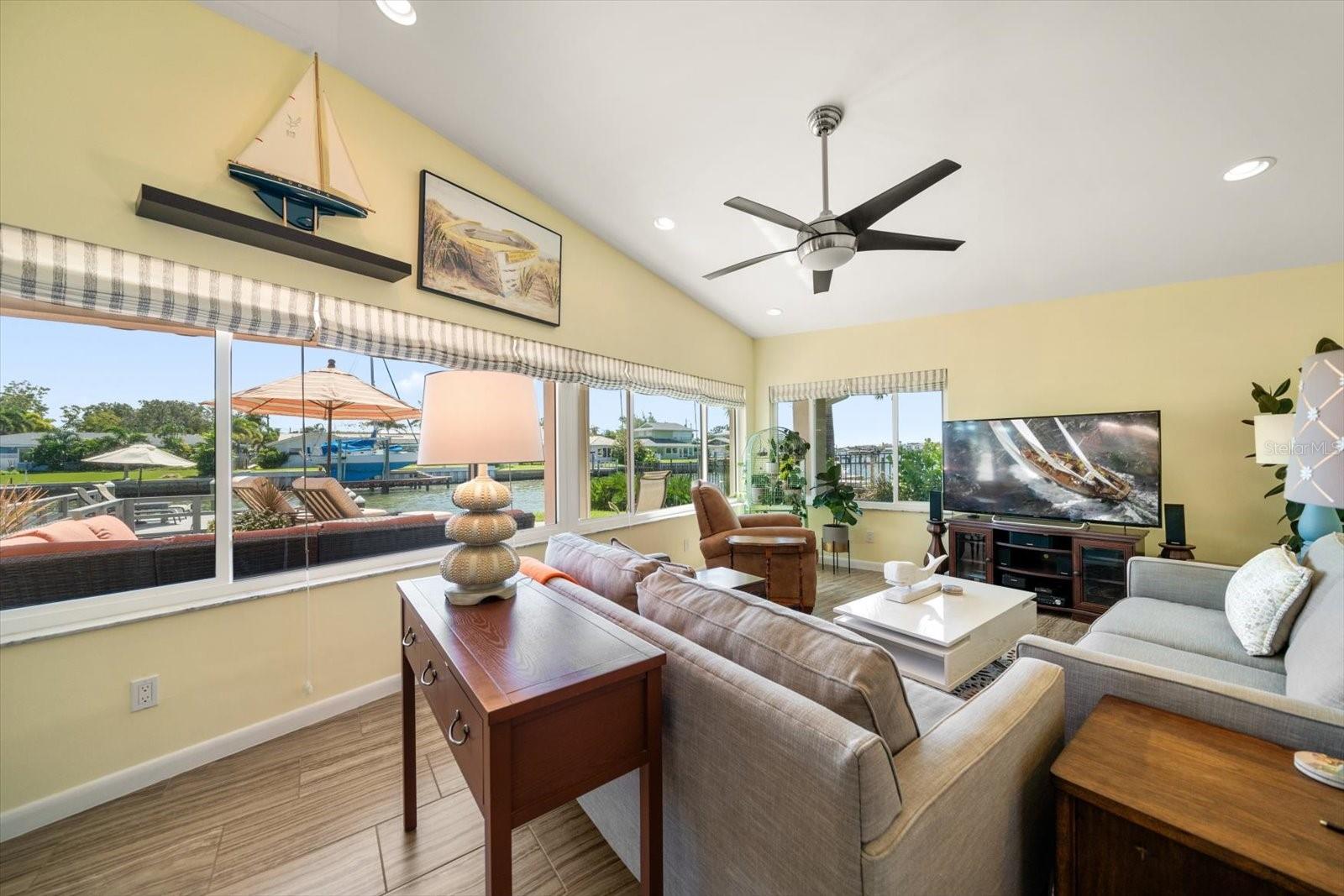 HARBOR HILLS ESTATES - Residential