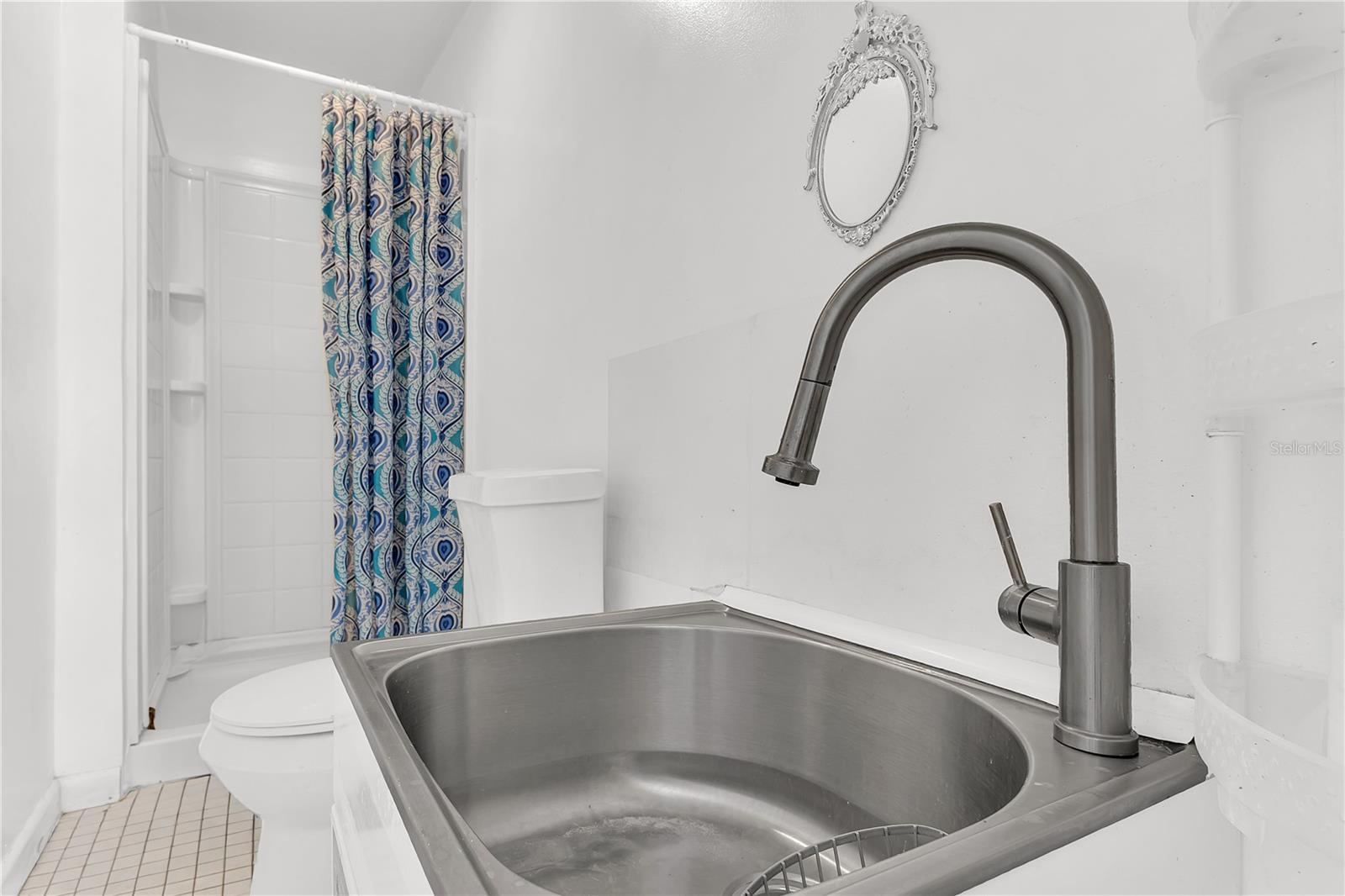 ARBOR RIDGE WEST - Residential