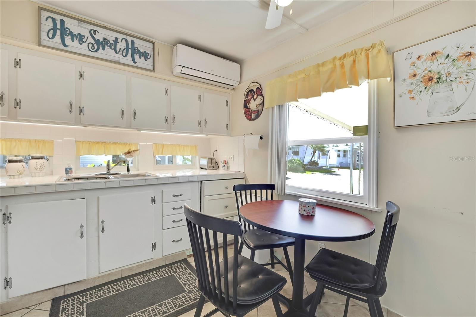 LAKESHORE MOBILE HOME PARK SUB - Residential