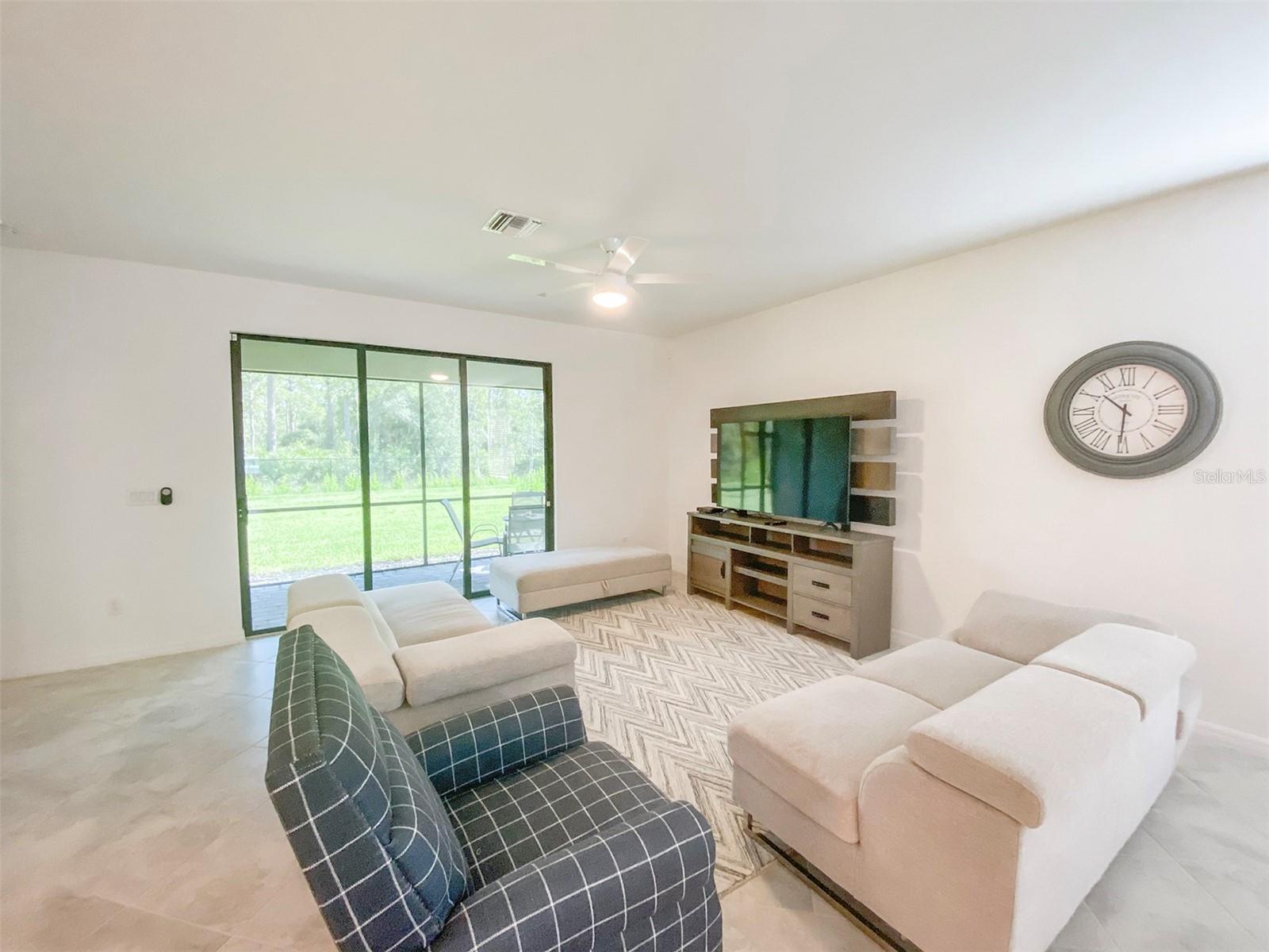 BISCAYNE LANDING - Residential Lease