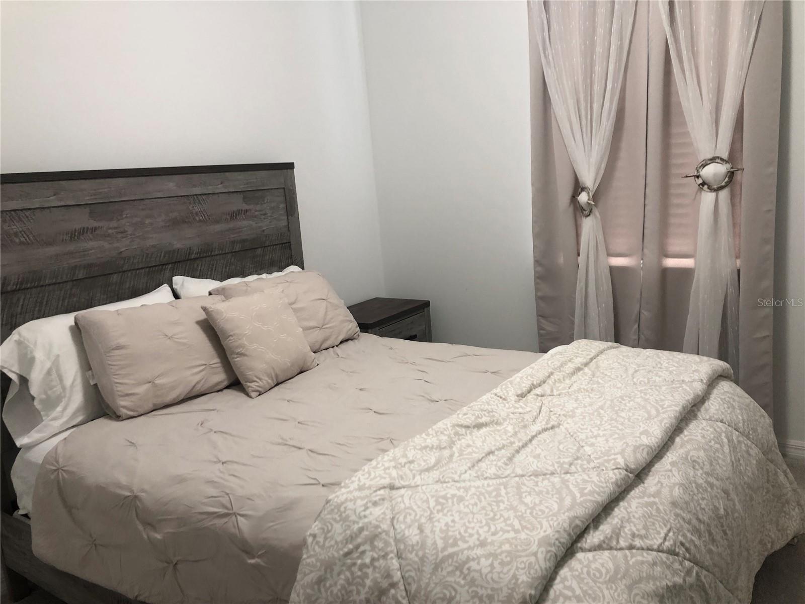BISCAYNE LANDING - Residential Lease