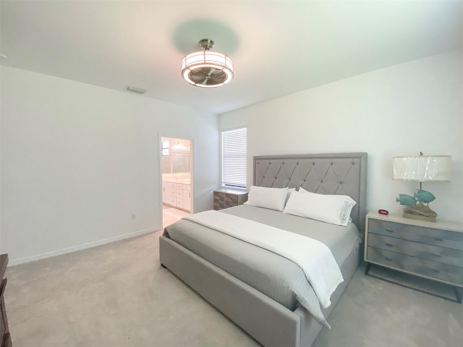 BISCAYNE LANDING - Residential Lease