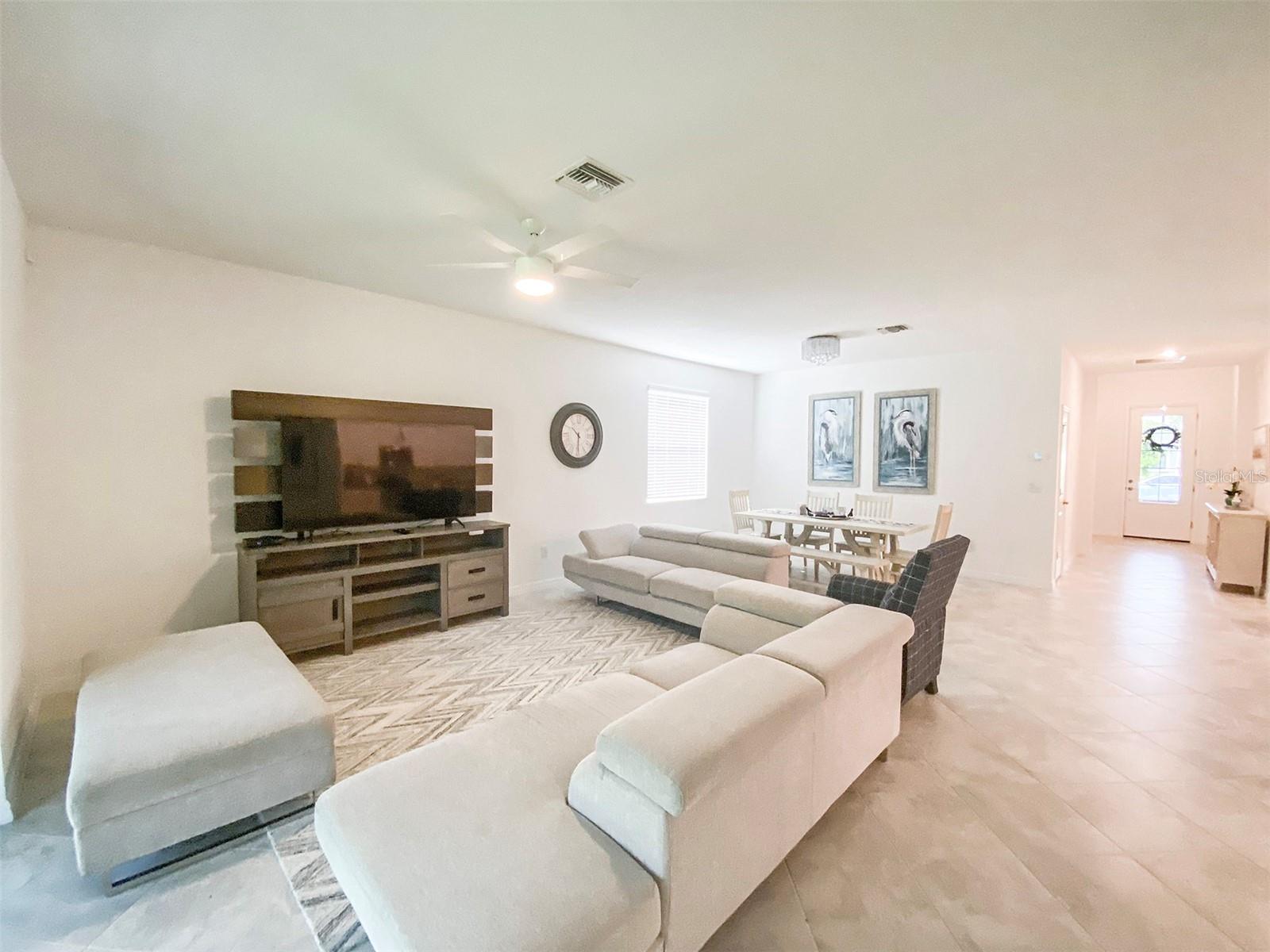 BISCAYNE LANDING - Residential Lease