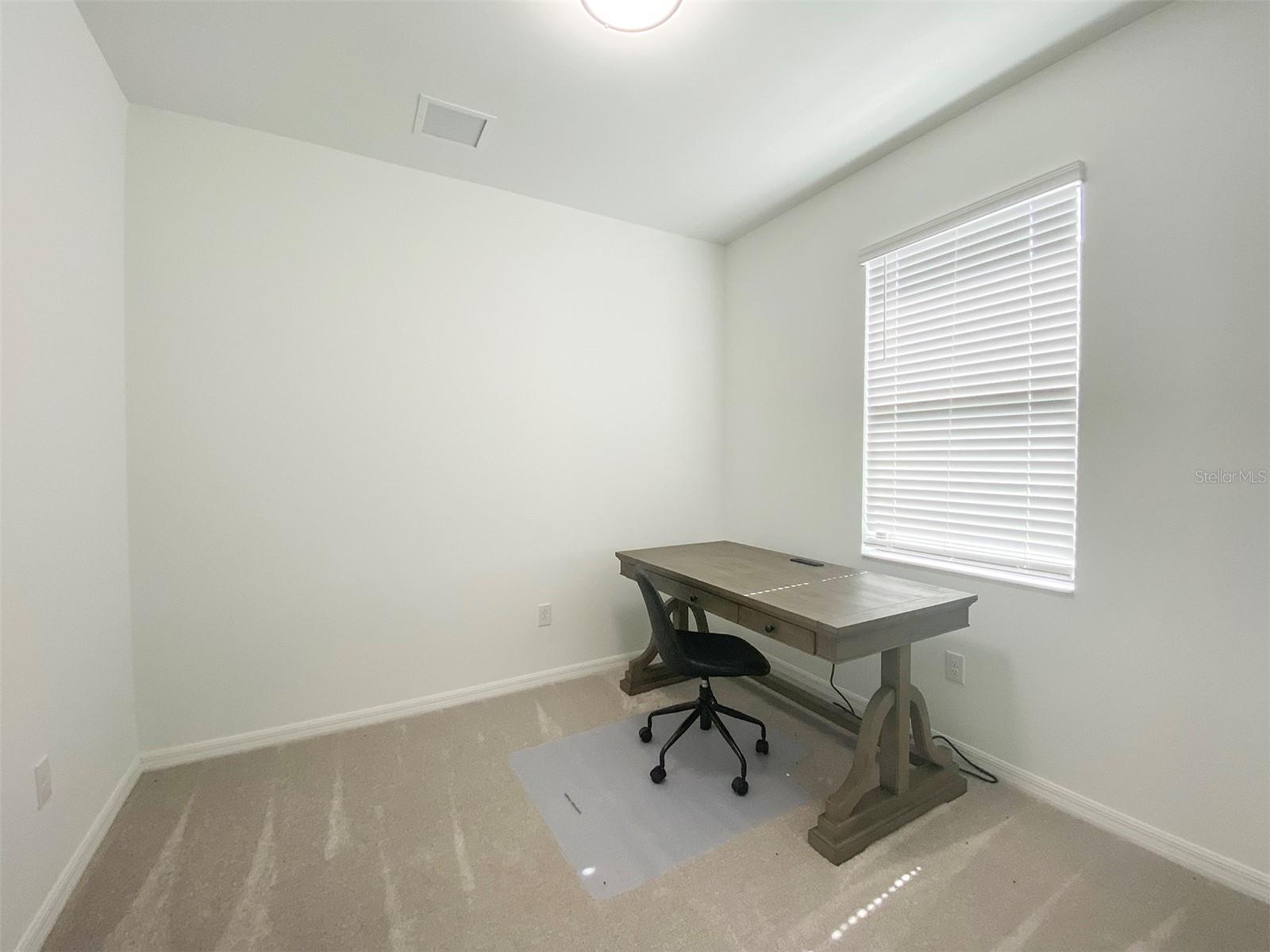 BISCAYNE LANDING - Residential Lease