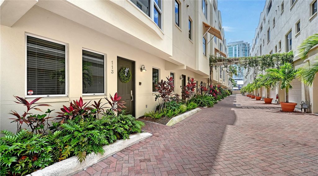 Photo of 235 Cocoanut Avenue #113C, Sarasota, FL 34236 (MLS # A4692996)