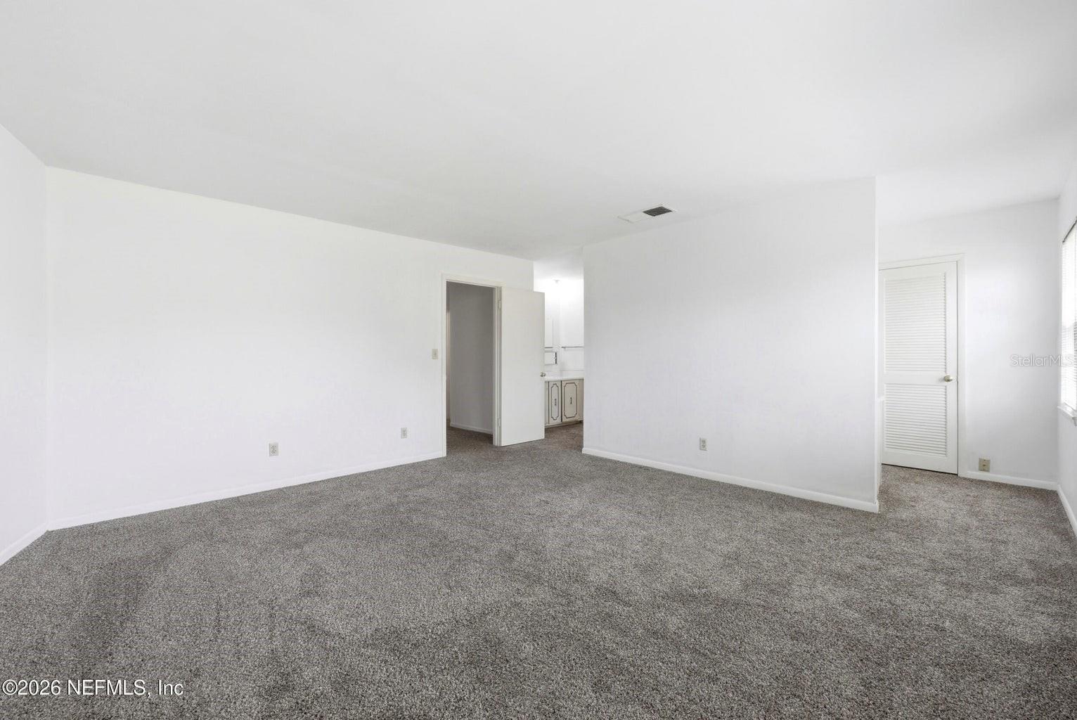 SUTTON PLACE - Residential