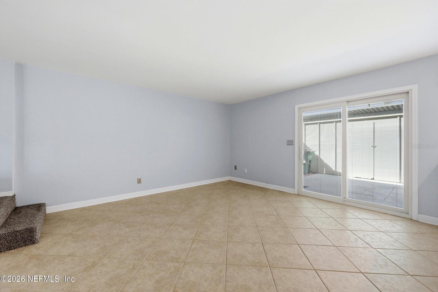 SUTTON PLACE - Residential