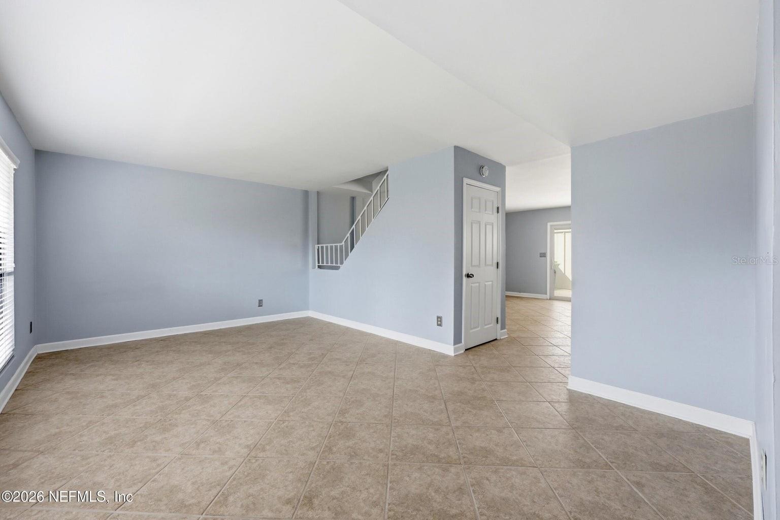 SUTTON PLACE - Residential