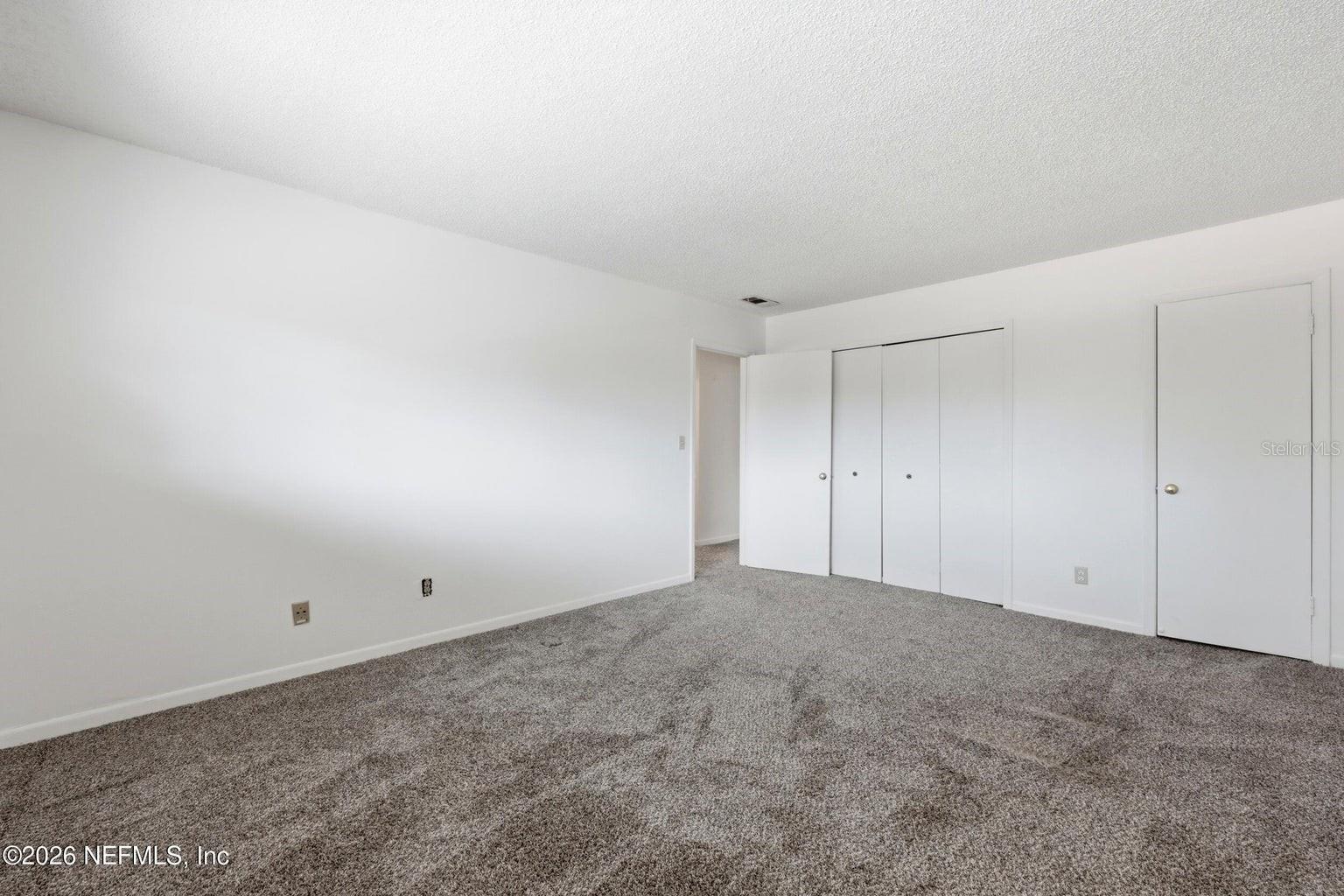SUTTON PLACE - Residential