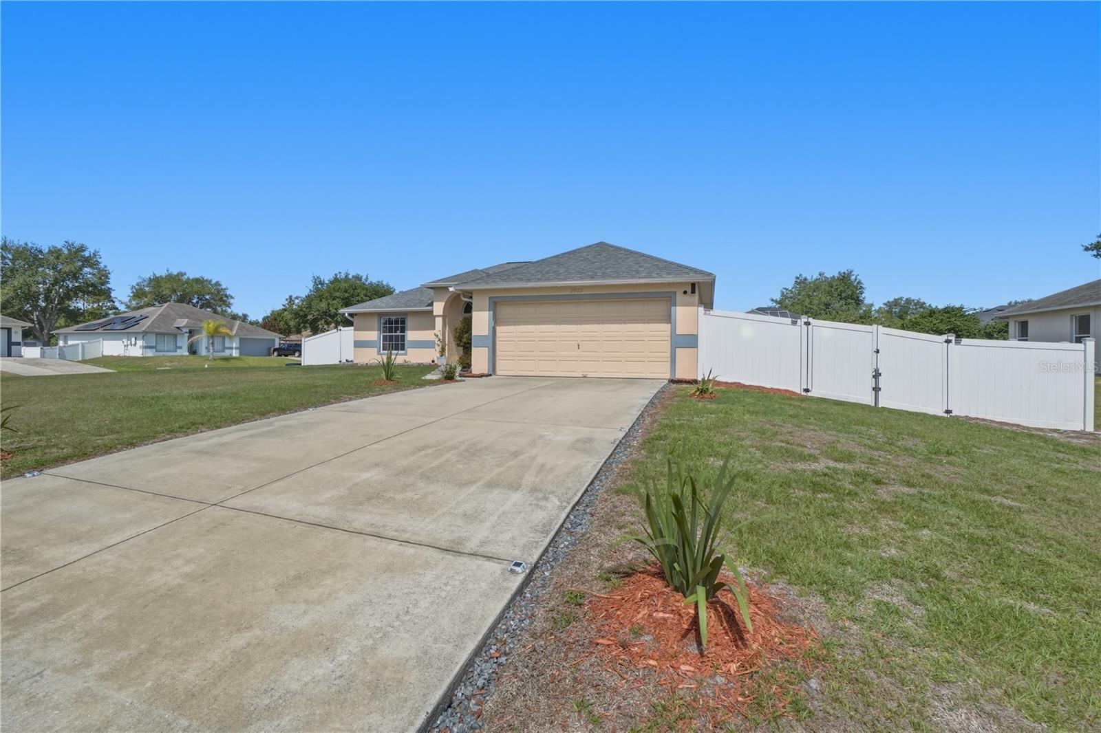 POINCIANA ESTATES SEC B - Residential