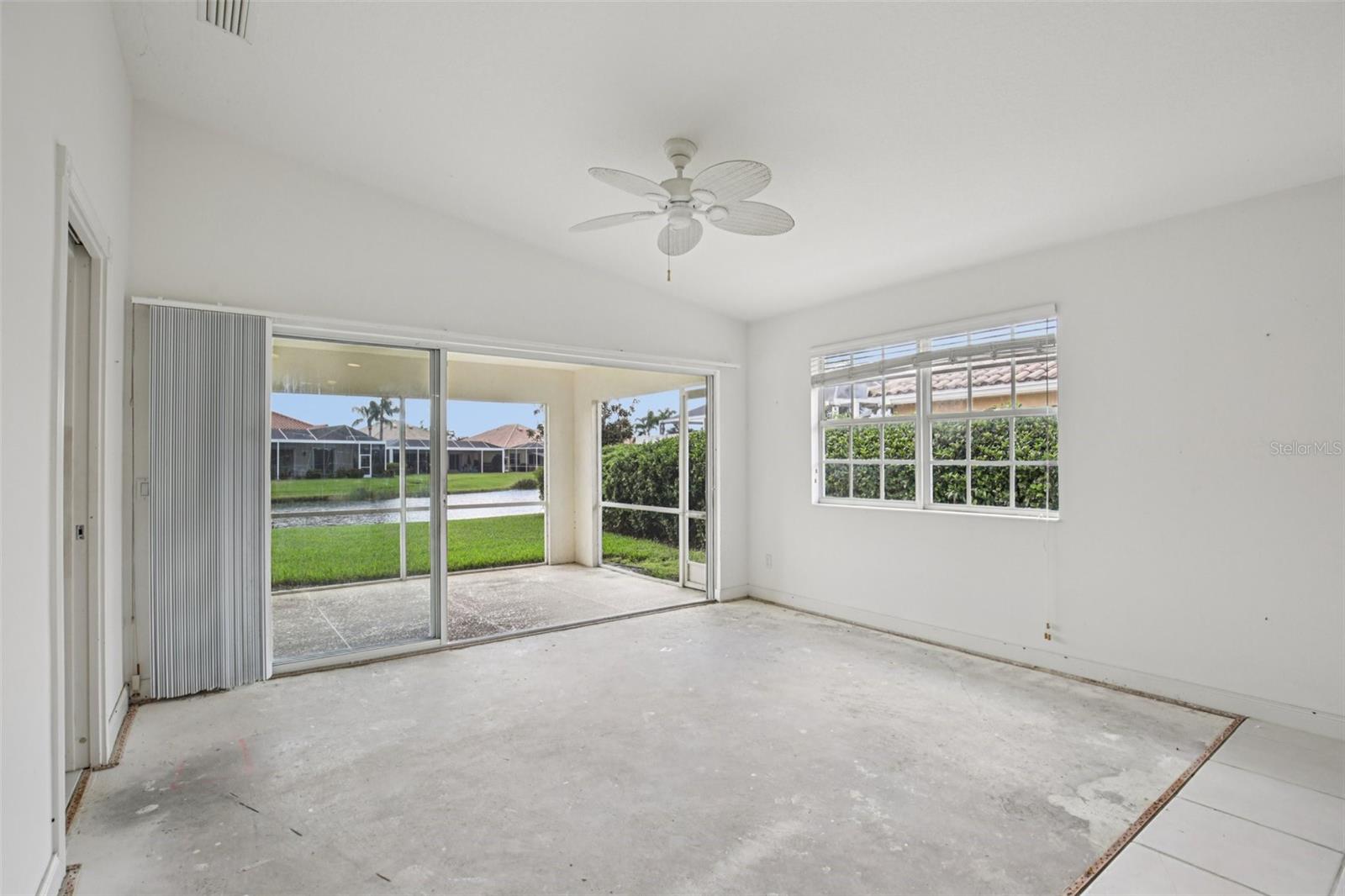 VILLAGEWALK - Residential