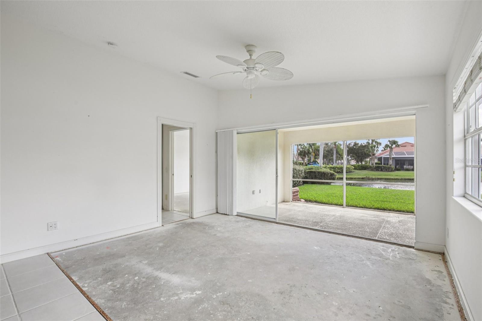 VILLAGEWALK - Residential