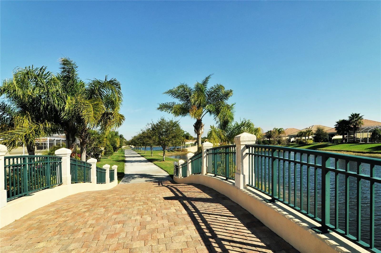 VILLAGEWALK - Residential