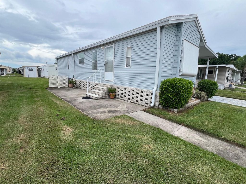 Photo of 11300 124th Avenue #84, Largo, FL 33778 (MLS # TB8427589)