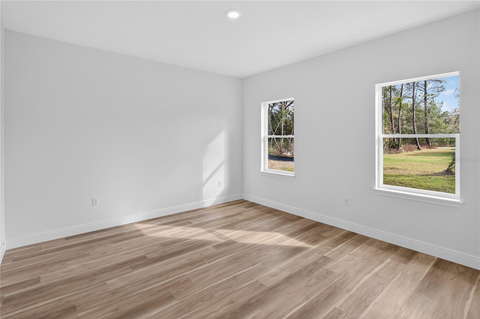 CITRUS SPGS UNIT 09 - Residential Lease