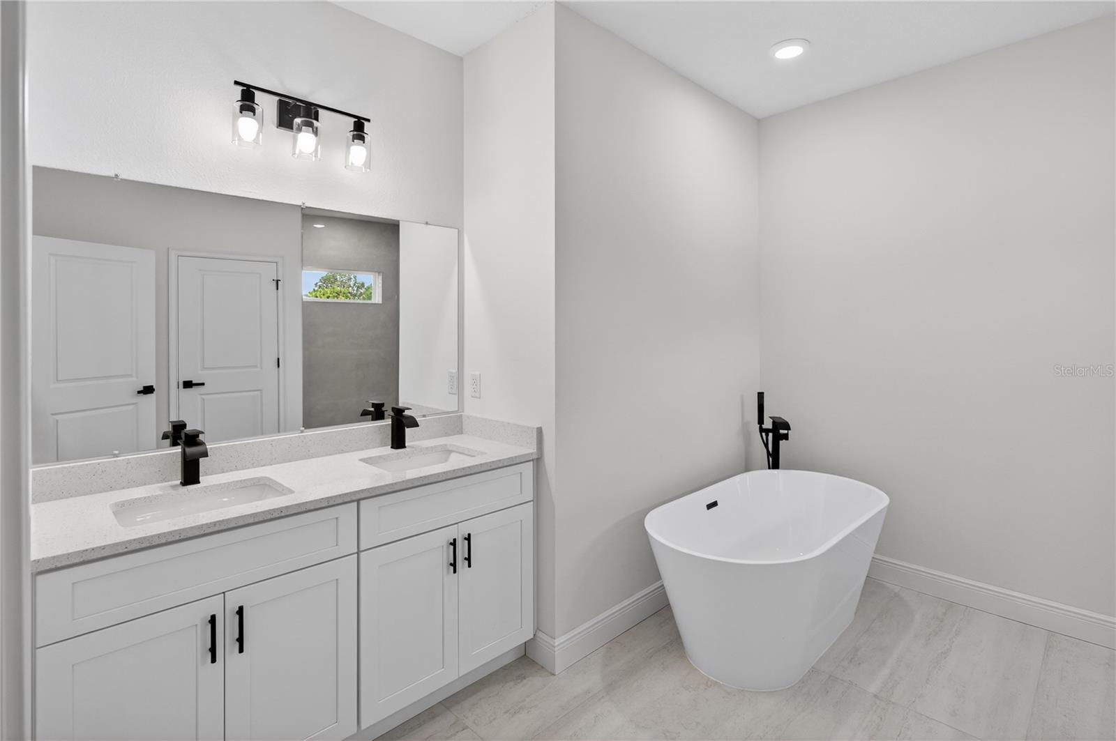 CITRUS SPGS UNIT 09 - Residential Lease